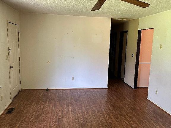 2nd image of 146 Apache Rd