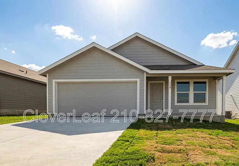 528 Wolf Crest Blvd — Photo 3