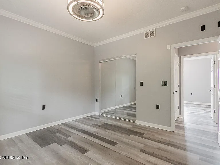 1770 Victoria Chase Ct — Photo 112
