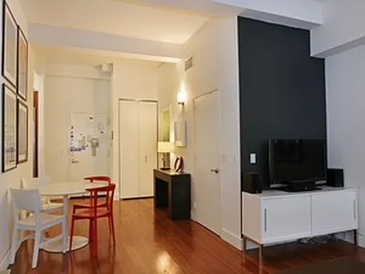 Sold by Citi Habitats | media 2