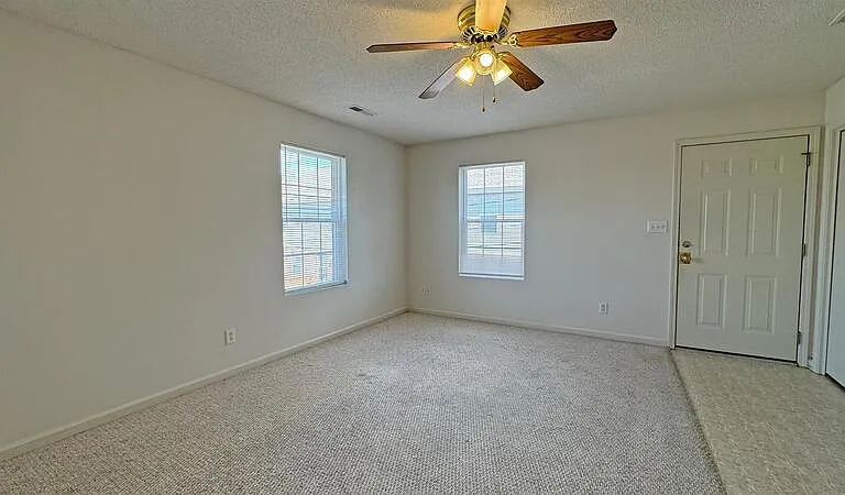3269-3 Tower Dr — Photo 5
