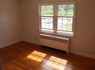 422 Broadway APT 8, Albany, NY 12204