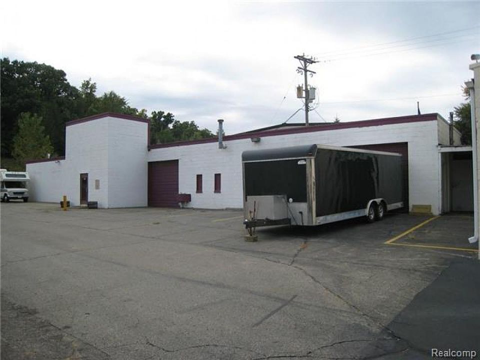 2nd image of 386 South St