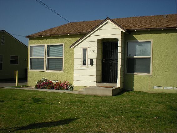 1st image of 727 W Orange Grove Ave