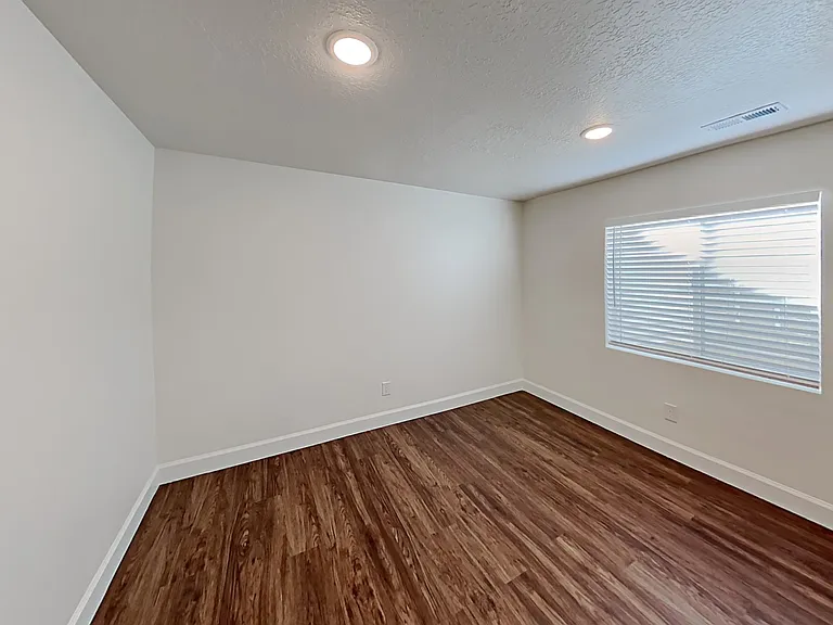 1288 N Rickshaw Ln — Photo 11