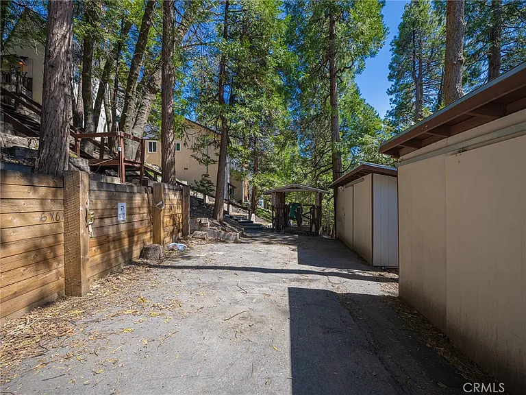 233 Corona Cir — Photo 65