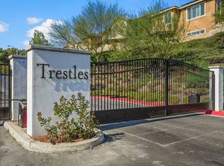 26923 Trestles Dr, Santa Clarita, CA 91351