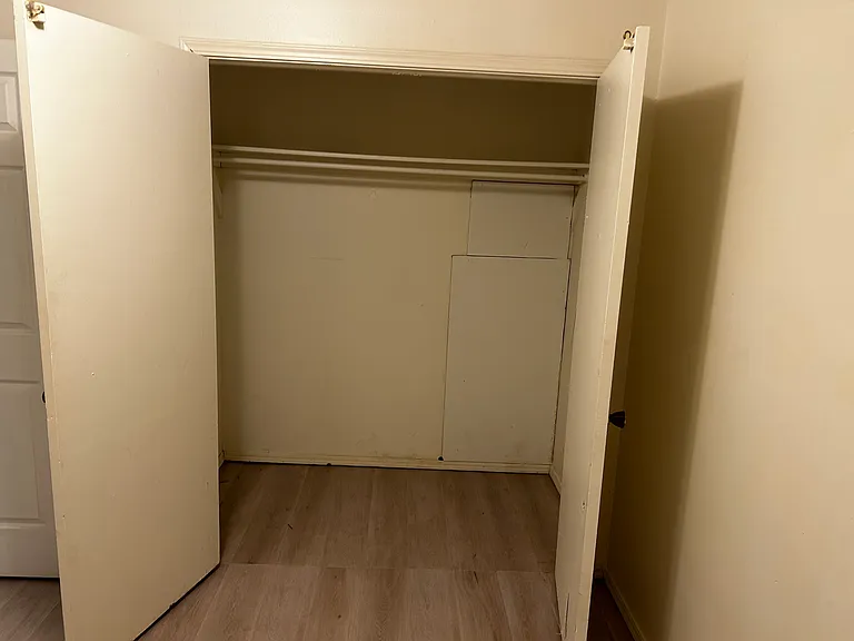 1100 SW 77th Pl — Photo 17