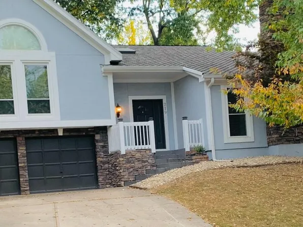 219 NW Birch St, Lees Summit, MO 64064