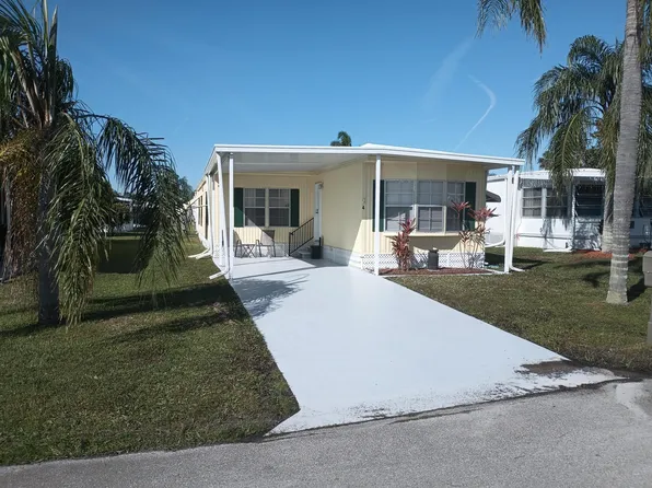 4 Placido Lane, Port St Lucie, FL 34952