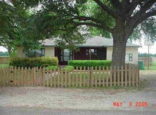 408 Us Highway 90 E, Castroville, TX 78009