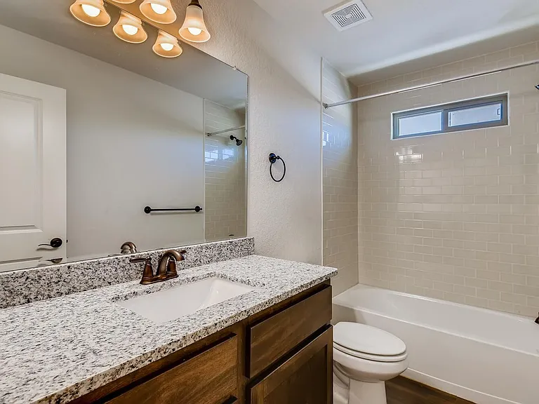 10306 Lynwood Br — Photo 14