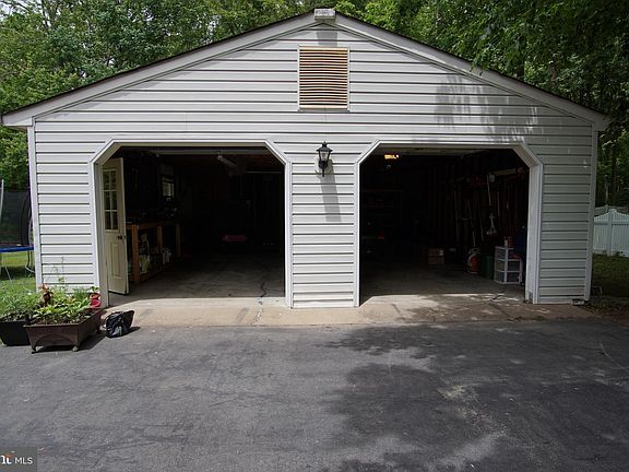3rd image of 10816 Cedar Post Ln