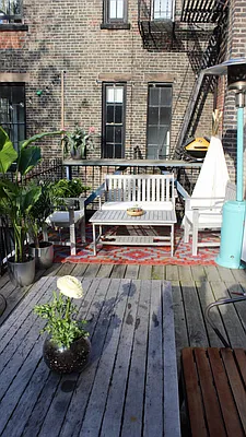 Rented by Array Property Group LLC  | media 8