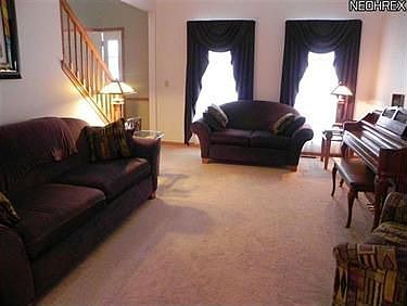 4th image of 6333 Klines Dr