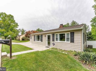 192 Valley Rd, Warminster, PA 18974