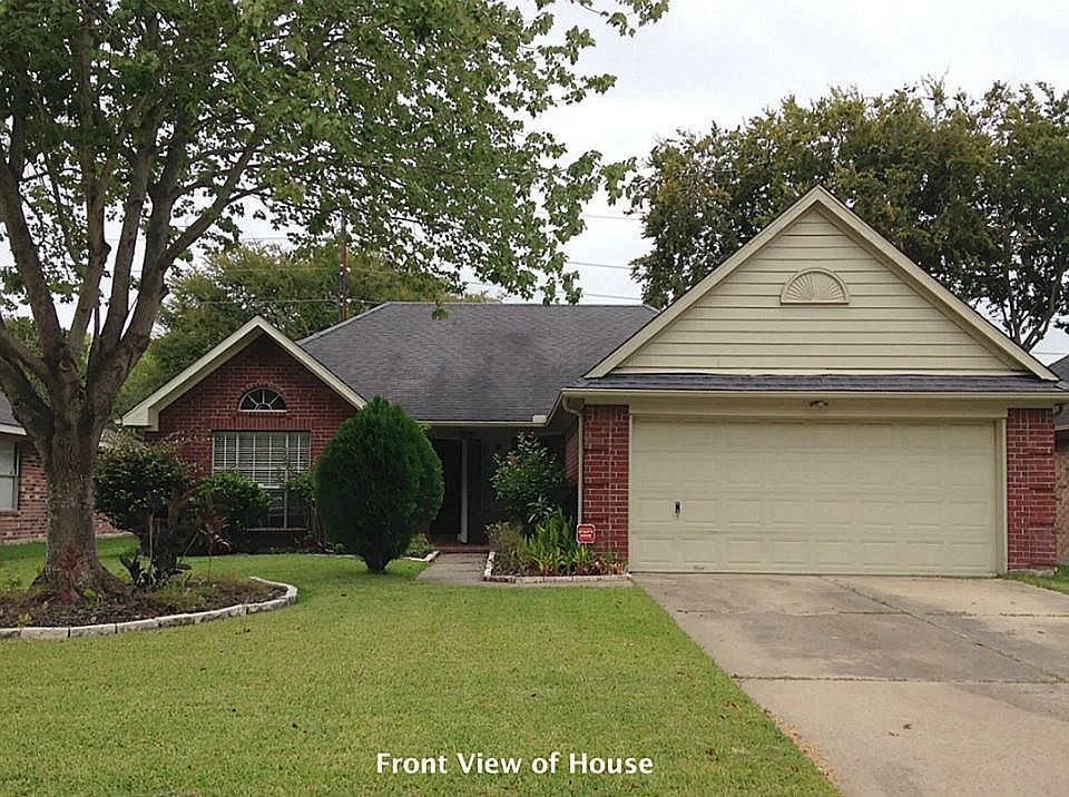 1st image of 16514 Camino Del Sol Dr