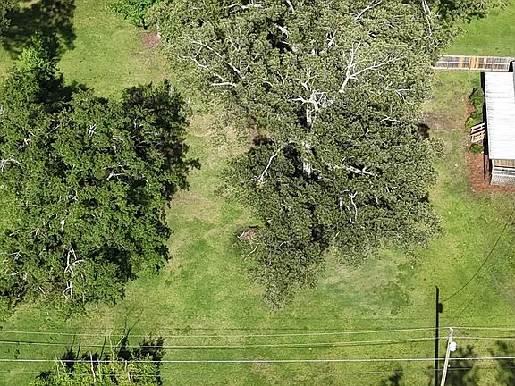 4th image of 434 Oak Ridge Rd