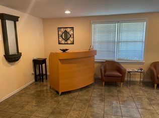 190 McConnell Dr, Lawrenceville, GA 30046