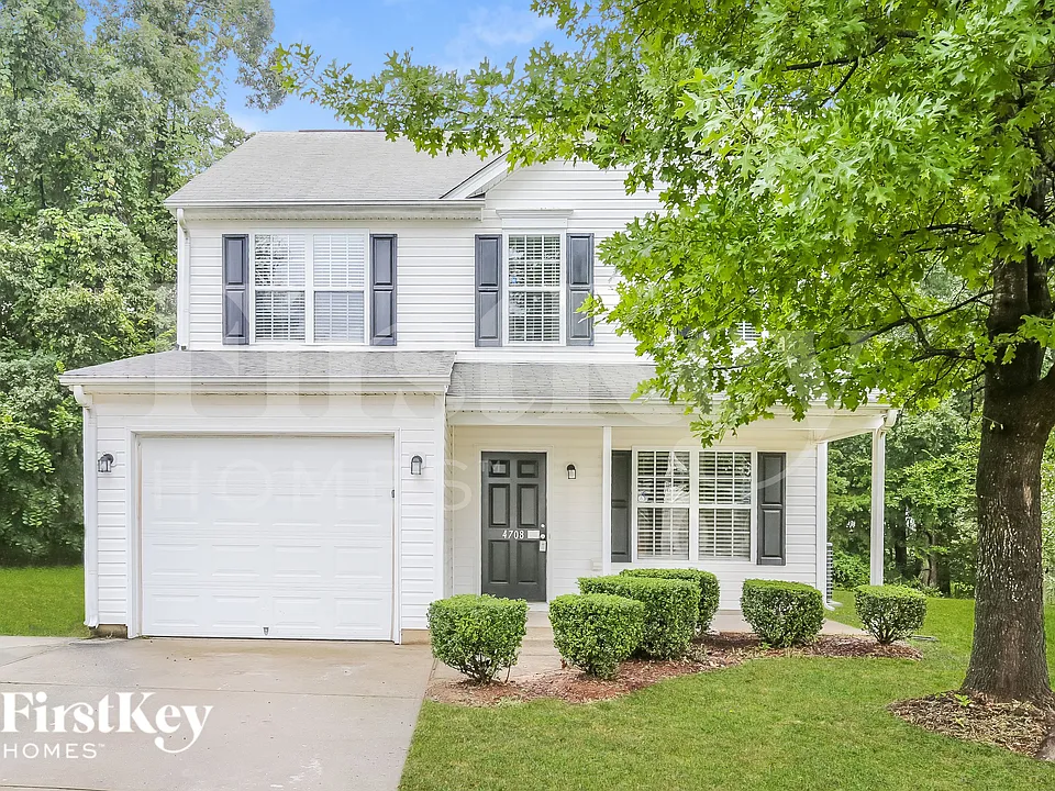4708 Mallard Creek Dr