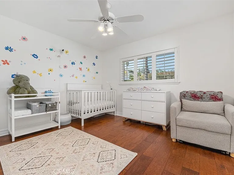 22241 Dardenne St — Photo 31