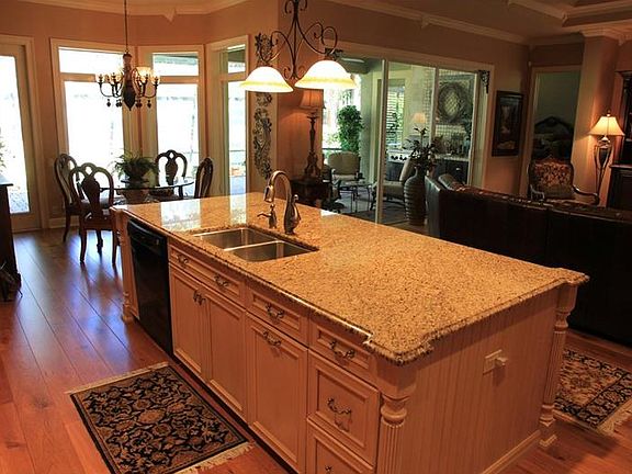 4th image of 617 Victoria Hills Dr