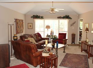 8502 Fairway Trace Dr, Boerne, TX 78015