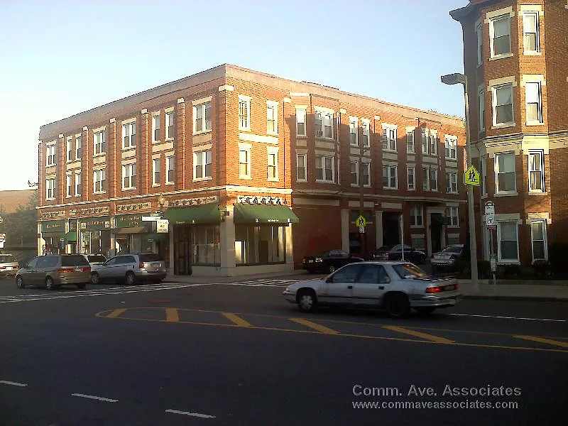 11 Barrows St #6