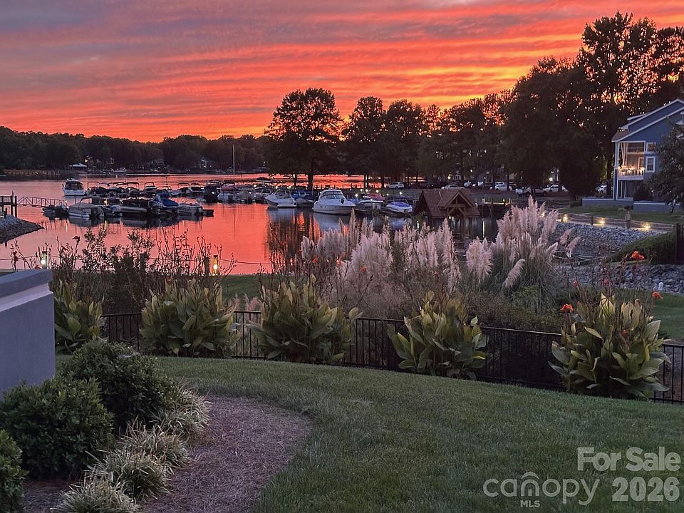 1st image of 1113 Torrence Cir