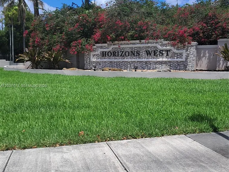 8420 SW 133rd Avenue Rd #120 — Photo 4