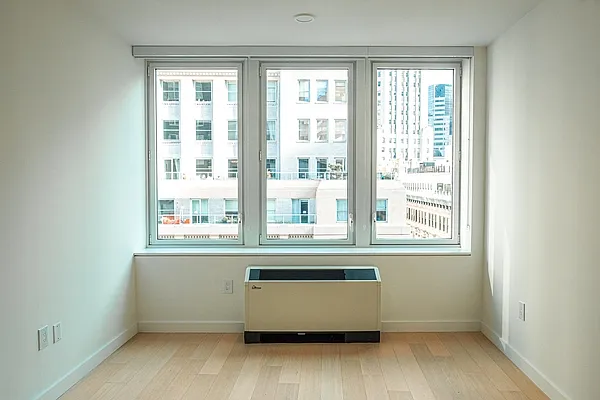 Rented by Metro Loft Management | media 1