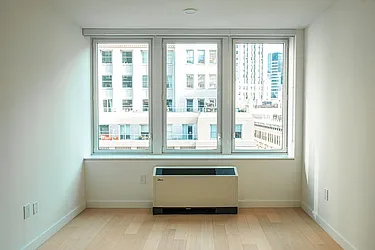 Rented by Metro Loft Management