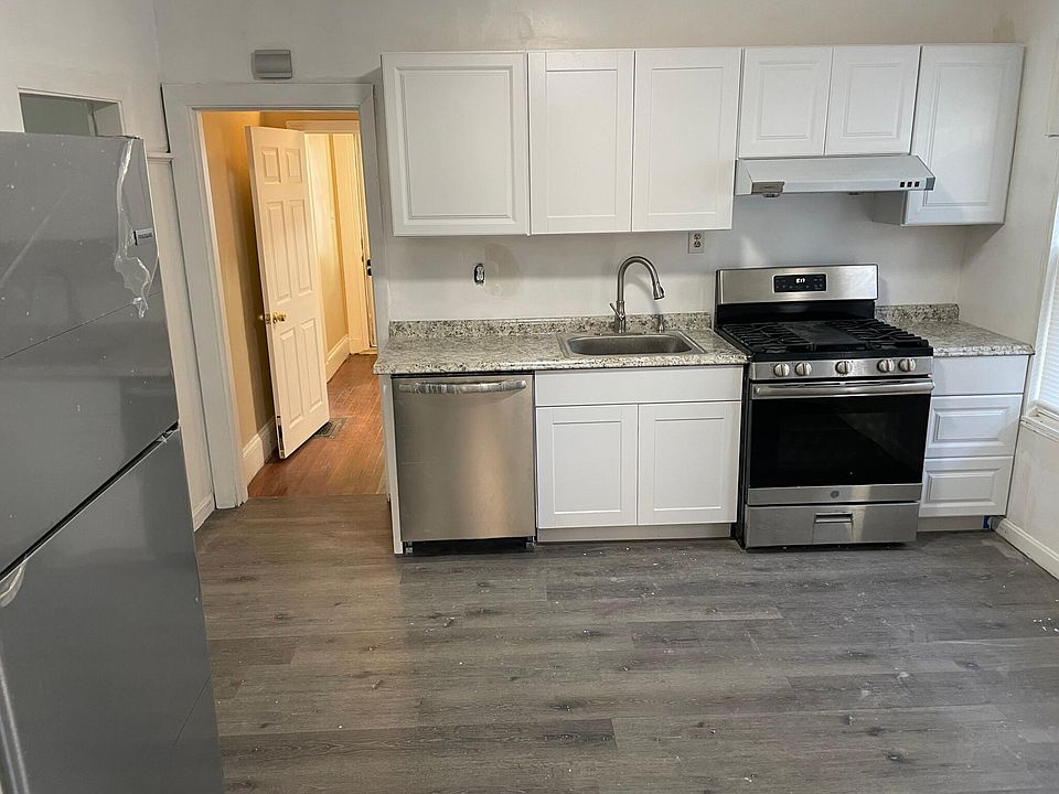 28 Brook St, Quincy, MA 02170 Zillow