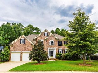 10487 Gunnison Ln, Charlotte, NC 28277