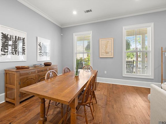 5th image of 622 France St