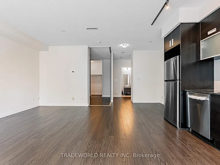 205 Frederick St #909 — Photo 26