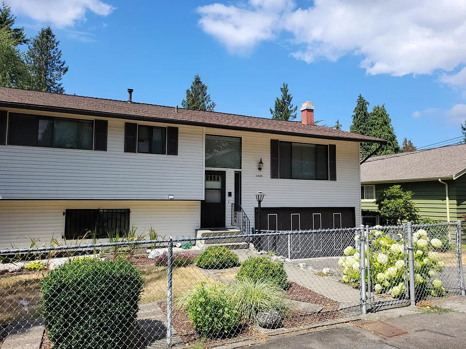 14039 36th Ave NE