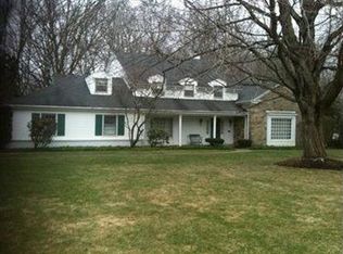 2439 Ridgeview Ln, Youngstown, OH 44514