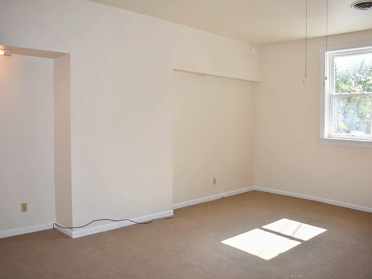 421 Canal St — Photo 10