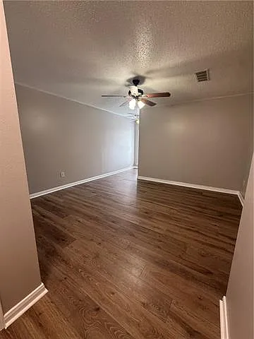 1014 Saint Julien Dr #C2 — Photo 15