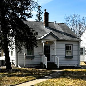1623 Dunlap St N, Saint Paul, MN, 55108