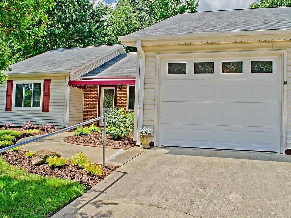 1st image of 1 Creekdale Ct