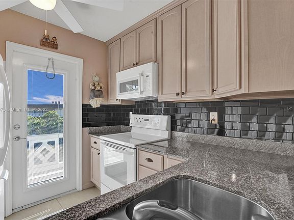 4th image of 5103 NW 35th St APT 604