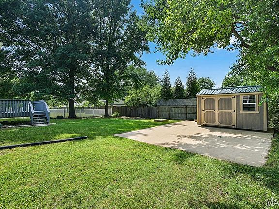 3rd image of 1016 Andra Dr