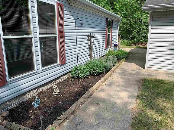 3rd image of W5100 Northwood Dr