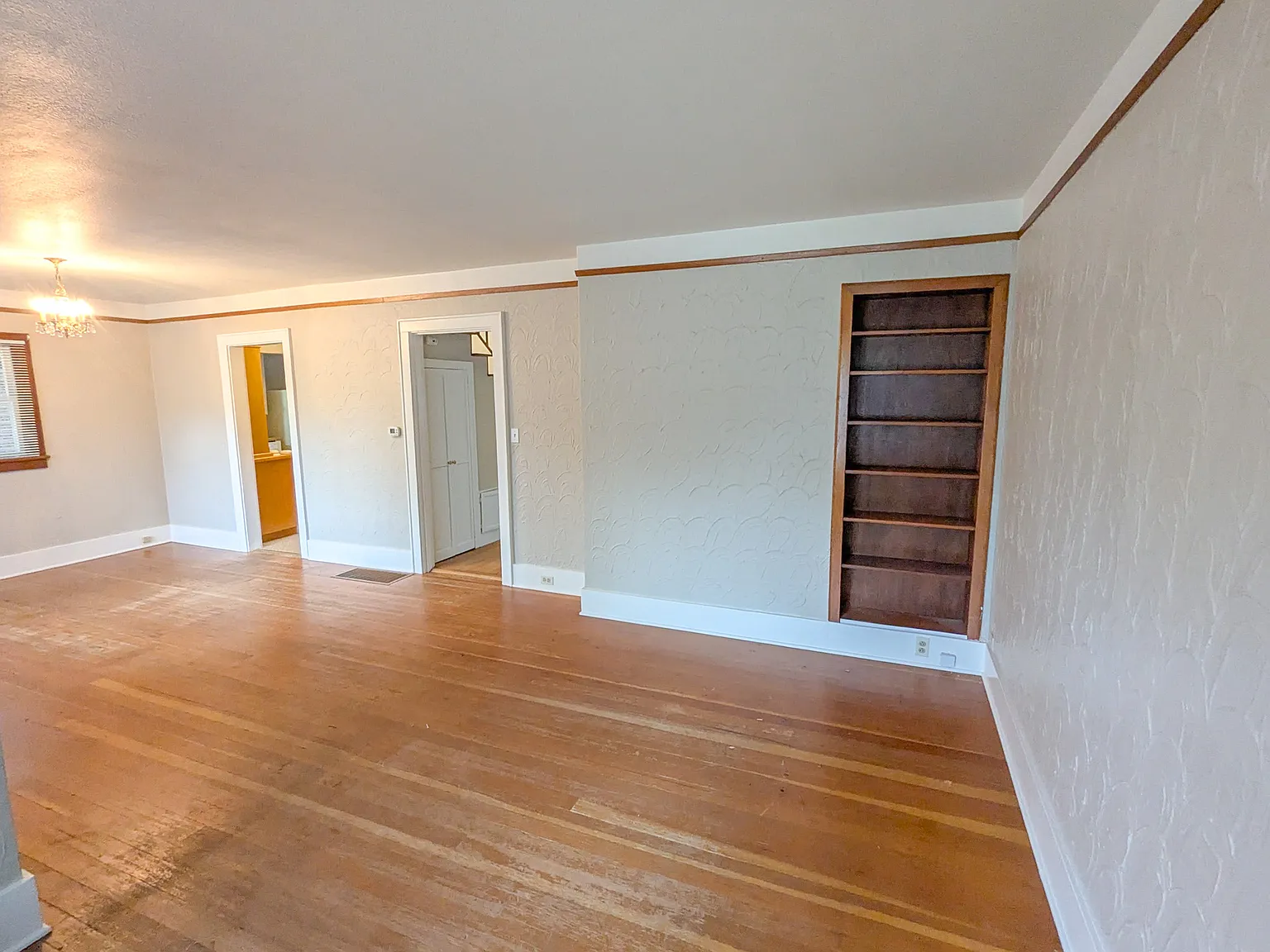 2 bed, 1111 sqft, $1,775 — Photo 4