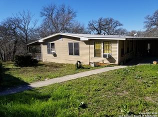 2536 Hickory Forrest Dr, Seguin, TX 78155
