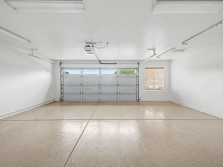 7660 E Dover St — Photo 28