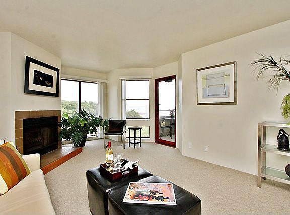 2nd image of 875 La Playa St APT 371