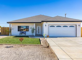 8213 Willow Ave, California City, CA 93505